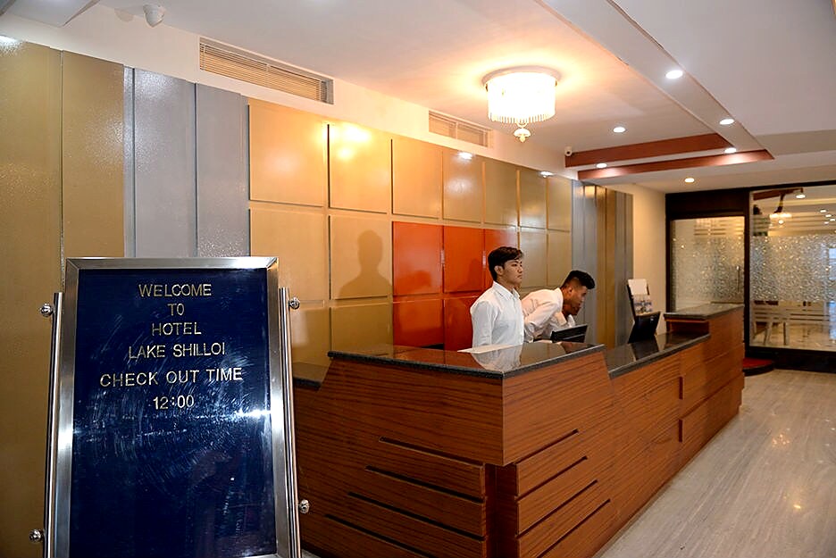 Reception at Hotel Lake Shilloi